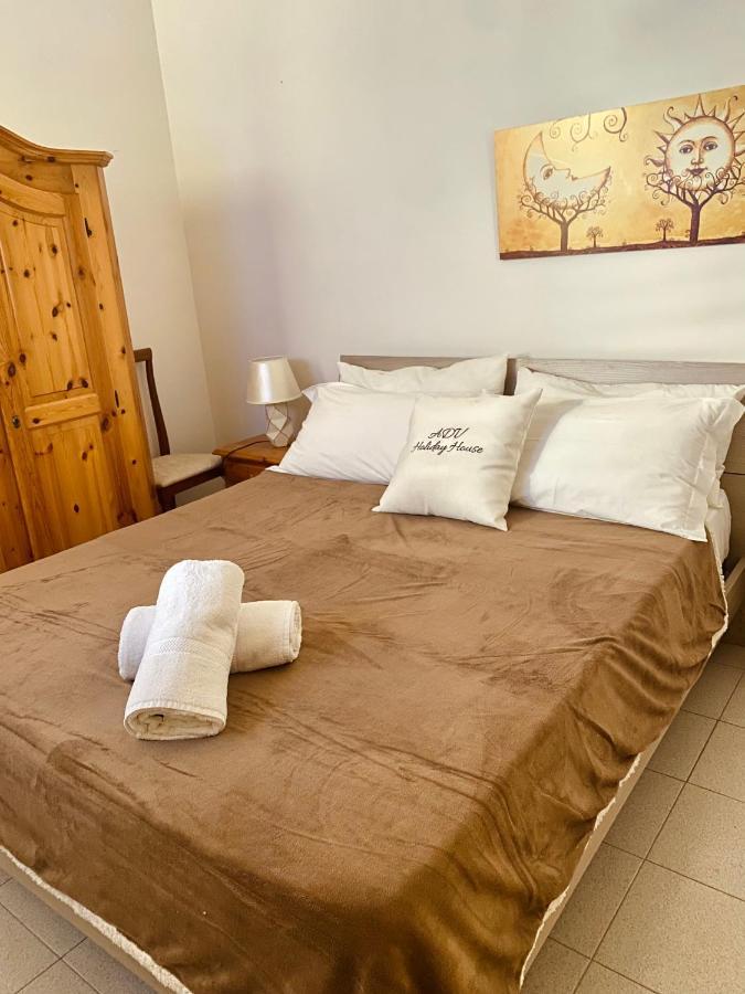Adv Holiday House - Casa Vacanze سان كاتالدو المظهر الخارجي الصورة